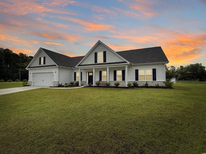 PRICE REDUCED. This beautifully maintained 3-bedroom, 2-bath - Beach Home for sale in Georgetown, South Carolina on Beachhouse.com