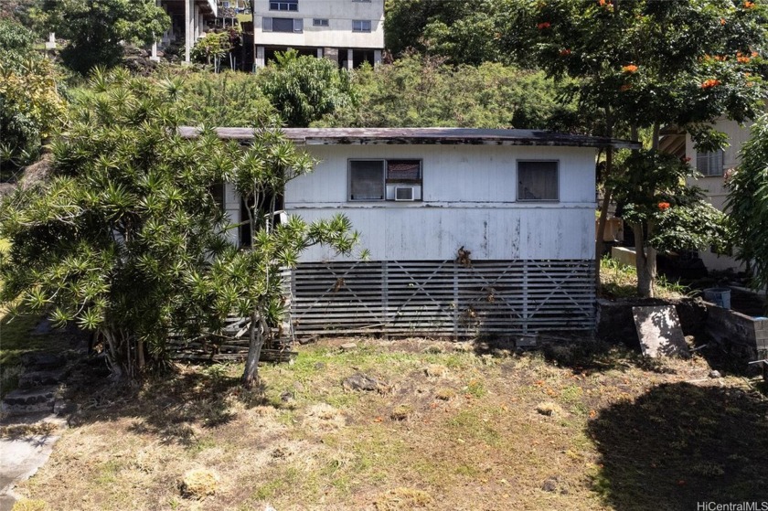 Papakolea Hawaiian Home Lands leasehold property.  Excellent - Beach Home for sale in Honolulu, Hawaii on Beachhouse.com