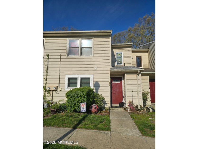 Great for the Investor. Unit comes with a month to month tenant - Beach Home for sale in Little Egg Harbor, New Jersey on Beachhouse.com