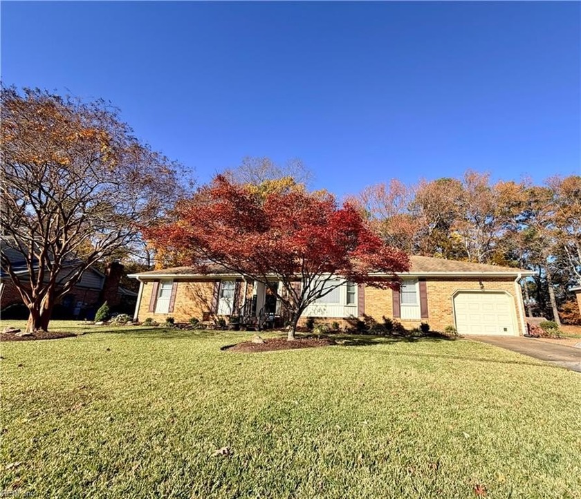 Welcome to this charming, fully updated all-brick ranch set on a - Beach Home for sale in Portsmouth, Virginia on Beachhouse.com