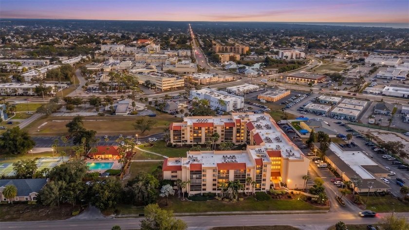 Welcome to your top floor 2 bedroom, 2 bath condo in the heart - Beach Condo for sale in Port Charlotte, Florida on Beachhouse.com