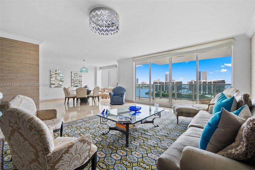 This spacious 2-bed, 2.5-bath residence, with 2,980 sq. ft. of - Beach Condo for sale in Aventura, Florida on Beachhouse.com
