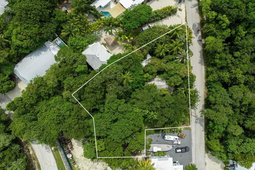 Build your dream home on this expansive 15,000+ sq. ft. lot in - Beach Lot for sale in Key Largo, Florida on Beachhouse.com