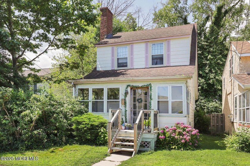 Endless potential just blocks from Belmar Beach! This charming - Beach Home for sale in Lake Como, New Jersey on Beachhouse.com