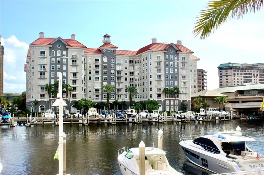 Gorgeous view from this waterfront unit overlooking the pool and - Beach Condo for sale in Tampa, Florida on Beachhouse.com