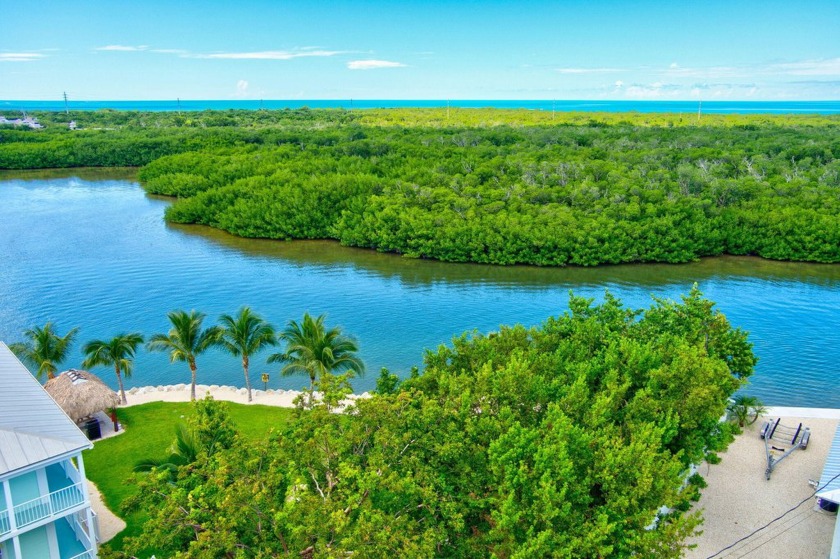 Endless Sunset Views over an extra-wide deep draft lagoon, with - Beach Lot for sale in Marathon, Florida on Beachhouse.com