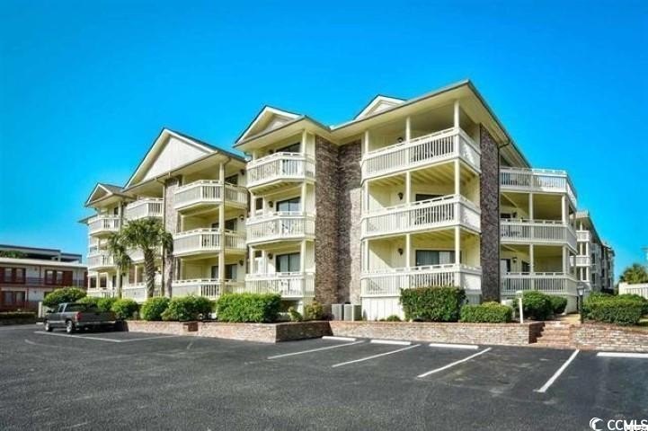 Excellent opportunity to own this 2nd row, ocean view condo - Beach Condo for sale in Myrtle Beach, South Carolina on Beachhouse.com