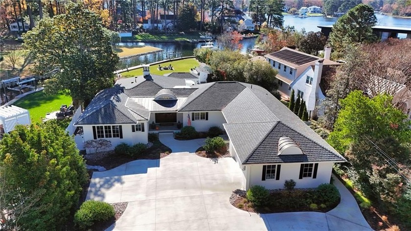 Impeccably renovated from top to bottom, both inside and out - Beach Home for sale in Virginia Beach, Virginia on Beachhouse.com