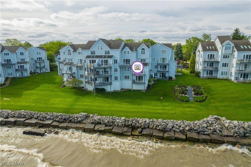 Enjoy resort-style living at Grand Harbour with beautifully - Beach Condo for sale in Vermilion, Ohio on Beachhouse.com