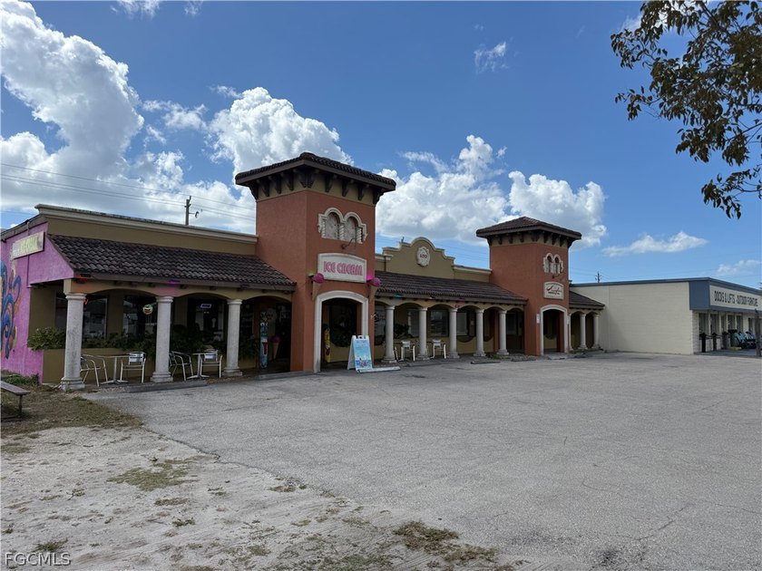 Prime Cape Coral commercial opportunity! This well-maintained - Beach Commercial for sale in Cape Coral, Florida on Beachhouse.com