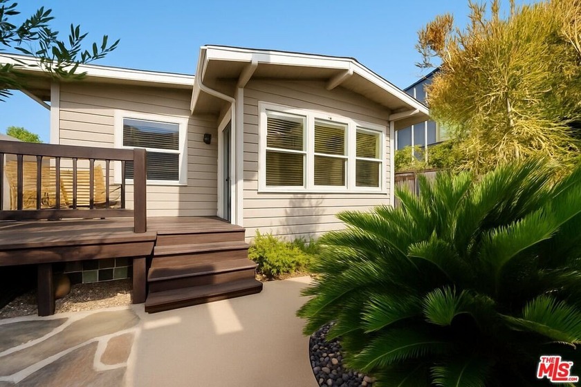 Tucked away on a quiet tree-lined street two blocks from Abbot - Beach Home for sale in Venice, California on Beachhouse.com