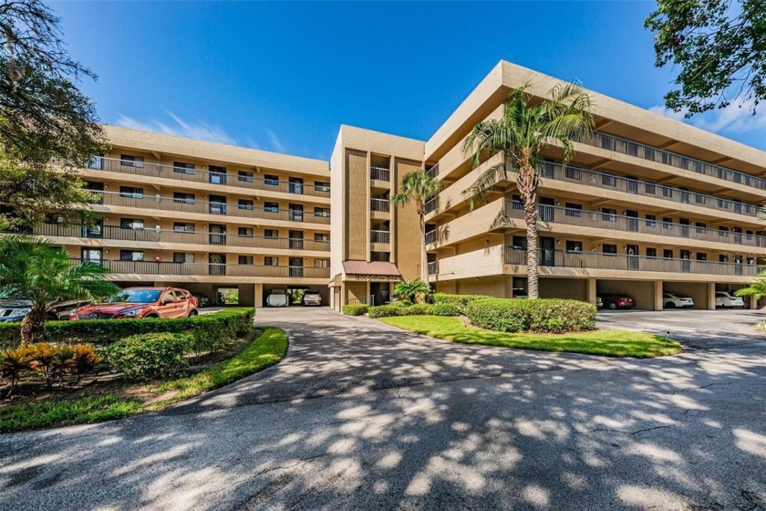 Great opportunity to enjoy living a carefree lifestyle in this - Beach Condo for sale in Tarpon Springs, Florida on Beachhouse.com