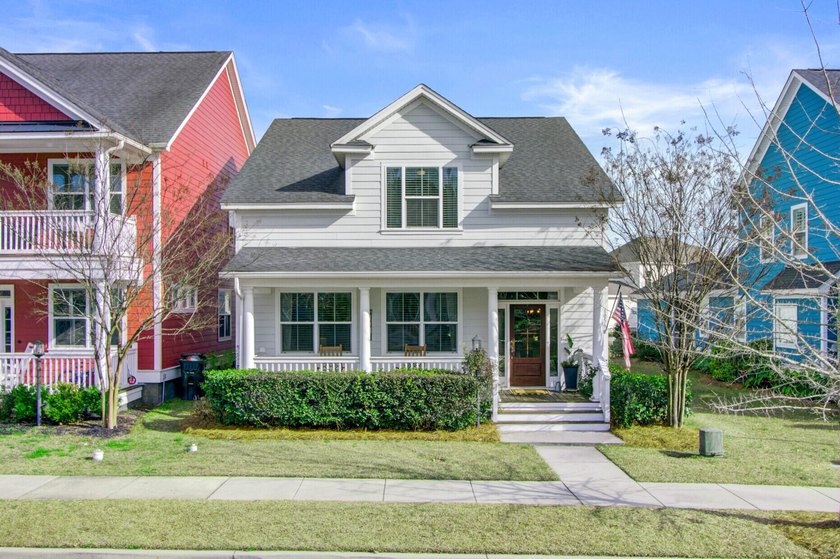 Charming Curb Appeal, Thoughtful Floorplan, & Timeless Comfort - Beach Home for sale in Charleston, South Carolina on Beachhouse.com