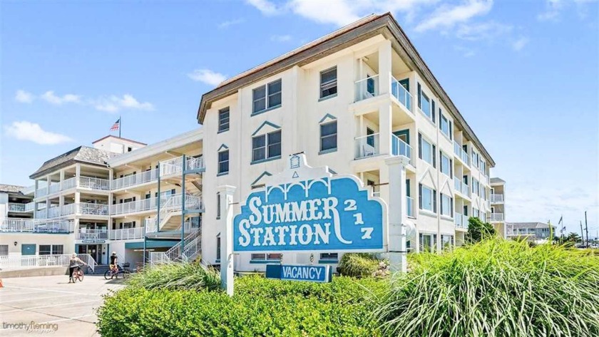 Perfect beach investment! This beachfront complex offers ease of - Beach Condo for sale in Cape May, New Jersey on Beachhouse.com
