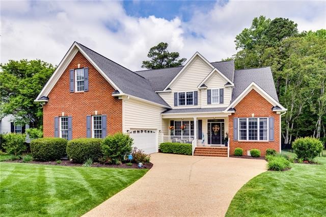 Beautiful and move in ready at Stonehouse. Immaculate 3,755 sqft - Beach Home for sale in Toano, Virginia on Beachhouse.com