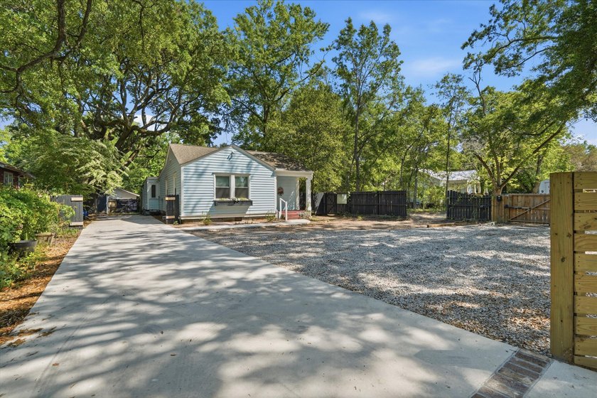 Renovated craftsman nestled beneath a beautiful canopy of live - Beach Home for sale in Charleston, South Carolina on Beachhouse.com