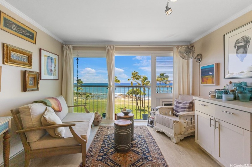 E  Komo Mai, welcome to your oceanfront home at Makaha Surfside - Beach Condo for sale in Waianae, Hawaii on Beachhouse.com