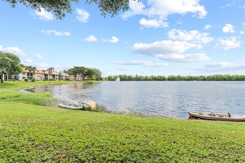 Beautifully maintained first-floor condo offering over 1,150 sq - Beach Condo for sale in Deerfield Beach, Florida on Beachhouse.com