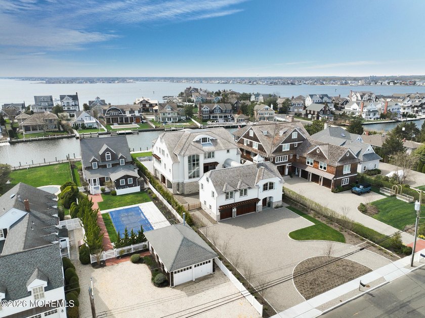 Brand new and meticulously crafted by R. Popovitch Builders - Beach Home for sale in Mantoloking, New Jersey on Beachhouse.com