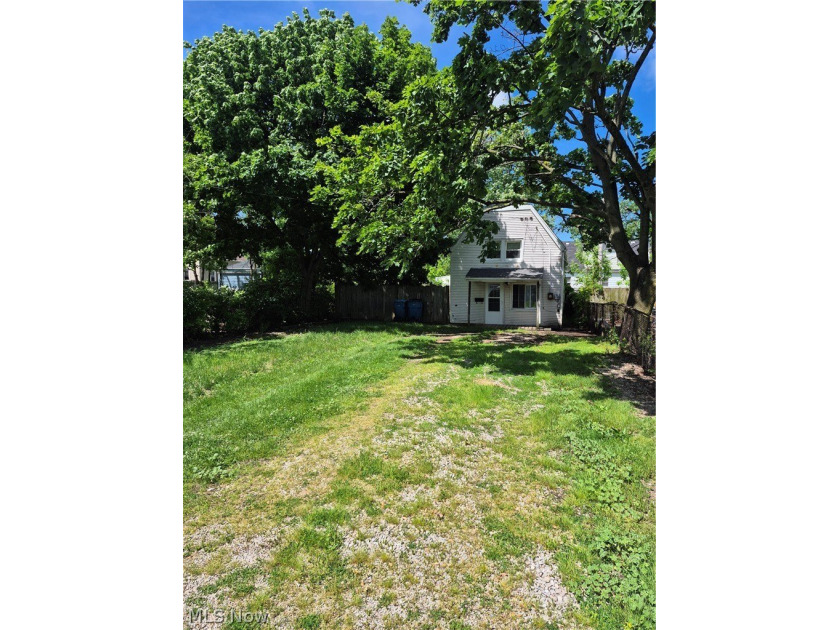 Whether you're looking for a vacation getaway, or investment - Beach Home for sale in Lorain, Ohio on Beachhouse.com