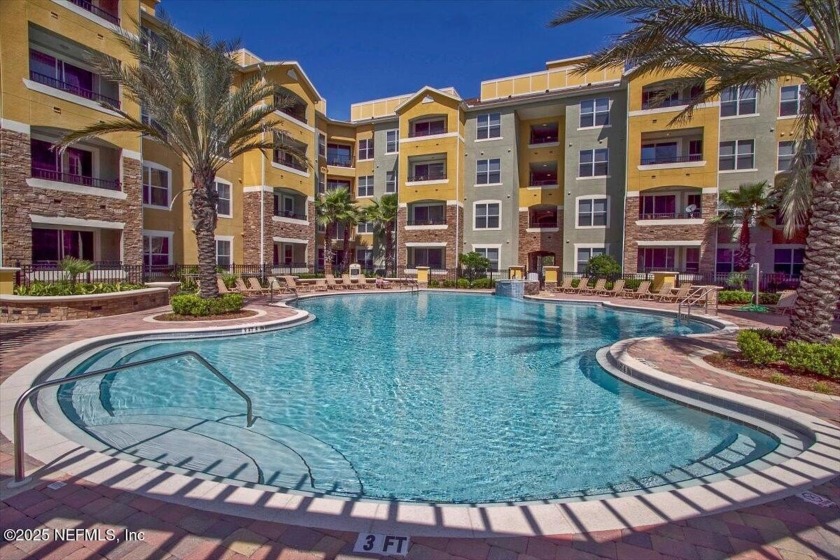 **Garage included!** Welcome to this quiet, ground-floor end - Beach Condo for sale in Jacksonville, Florida on Beachhouse.com