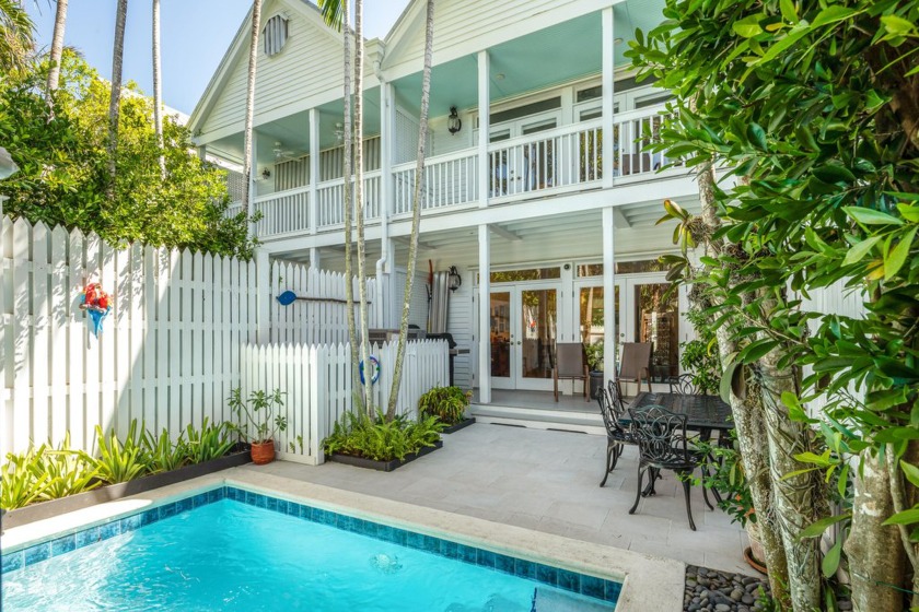 Perfectly situated in the heart of Casa Marina!  This 3-story - Beach Townhome/Townhouse for sale in Key West, Florida on Beachhouse.com