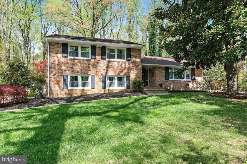 Welcome to 2651 Ogleton Road - where lifestyle meets location! - Beach Home for sale in Annapolis, Maryland on Beachhouse.com