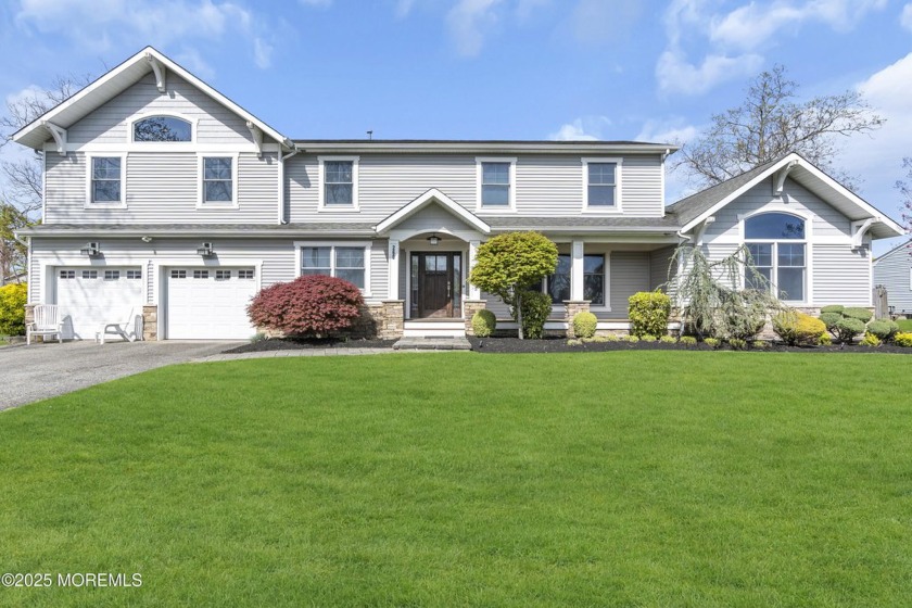Welcome to this amazingly maintained 4 bedroom, 3.5 bathroom - Beach Home for sale in Brick, New Jersey on Beachhouse.com