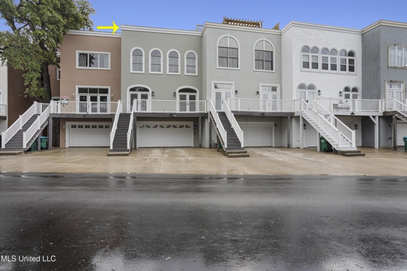 This 3-bedroom, 2.5-bathroom gem boasts convenience, luxury, and - Beach Townhome/Townhouse for sale in Gulfport, Mississippi on Beachhouse.com