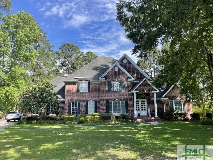 Stunning golf course home located on cul-de-sac. 4 bedrooms, 3.5 - Beach Home for sale in Savannah, Georgia on Beachhouse.com