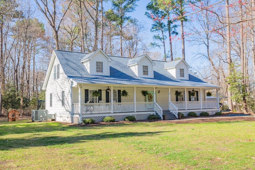 Open House - April 24 from 12:00 - 2:00. Great family home on - Beach Home for sale in Reedville, Virginia on Beachhouse.com
