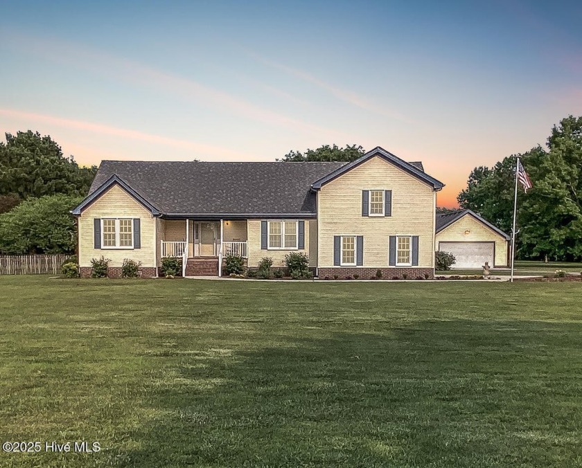 Discover a secluded and serene lifestyle on this 10-acre - Beach Home for sale in Moyock, North Carolina on Beachhouse.com