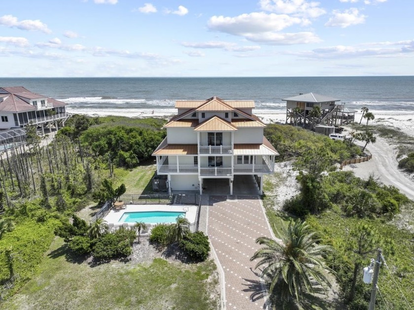 A magnificent gulf front home located on the East End of St - Beach Home for sale in St. George Island, Florida on Beachhouse.com