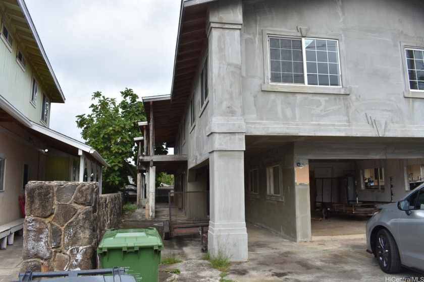 Situated on a quiet street in Kahuku.  Interior needs a complete - Beach Home for sale in Kahuku, Hawaii on Beachhouse.com