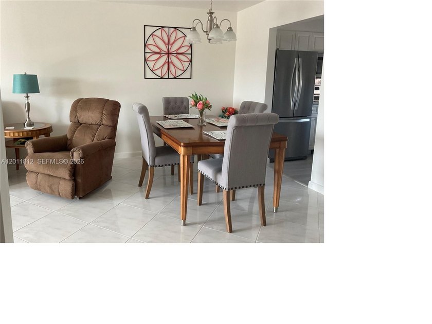 Absolutely beautifully updated and furnished model whose large - Beach Condo for sale in Sunrise, Florida on Beachhouse.com