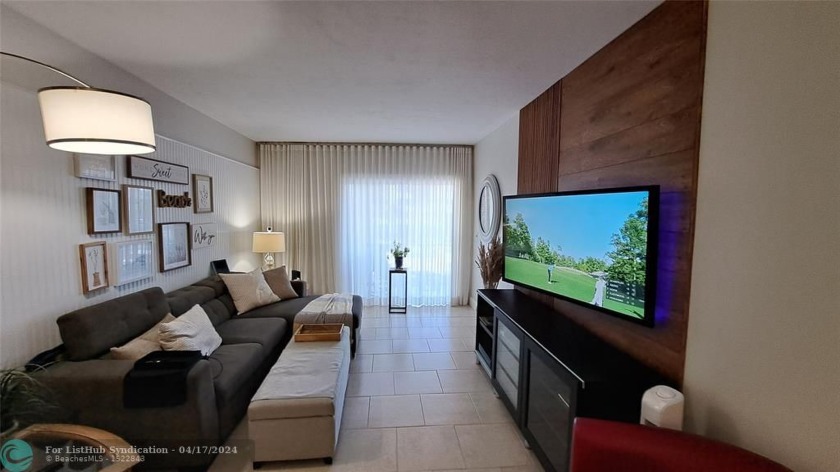 Gorgeous Furnished/Turnkey unit 1/1, Completely renovated and - Beach Condo for sale in Hallandale Beach, Florida on Beachhouse.com