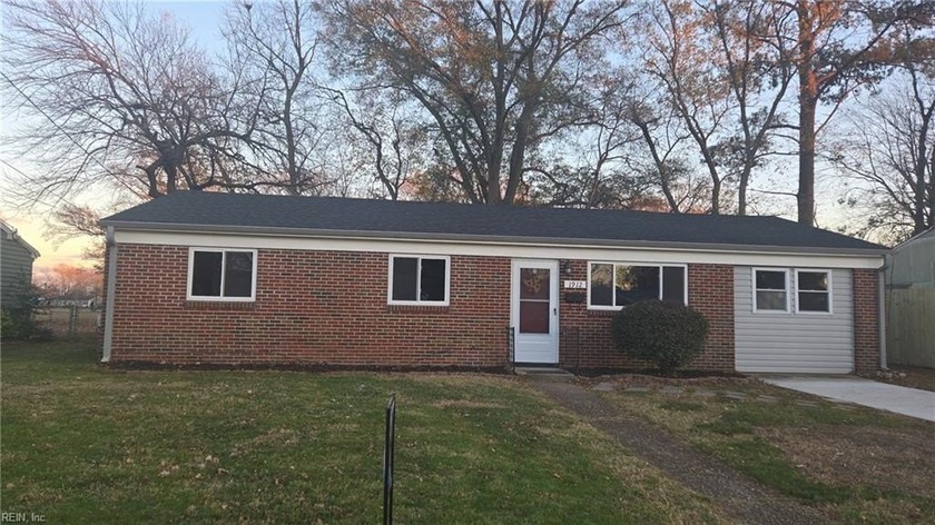 Ready to end your search?? Don't wait! Come see this beautifully - Beach Home for sale in Hampton, Virginia on Beachhouse.com