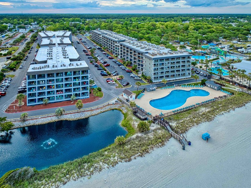 Beachfront resort. First-floor convenience. Strong short term - Beach Condo for sale in Myrtle Beach, South Carolina on Beachhouse.com