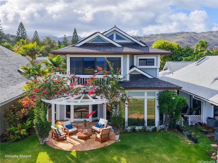 Welcome to your Dream Home in Hawai'i Kai! This beautifully - Beach Home for sale in Honolulu, Hawaii on Beachhouse.com