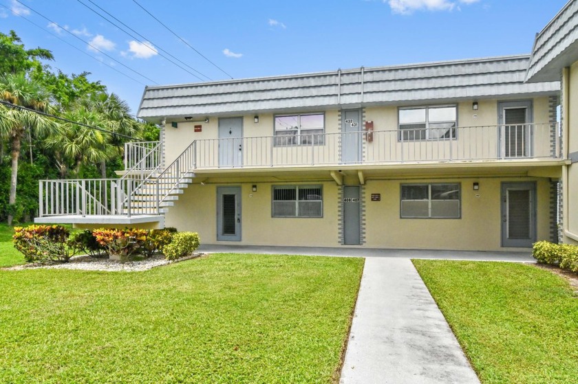 Enjoy every day in this 2nd-floor true corner condo in Kings - Beach Condo for sale in Delray Beach, Florida on Beachhouse.com