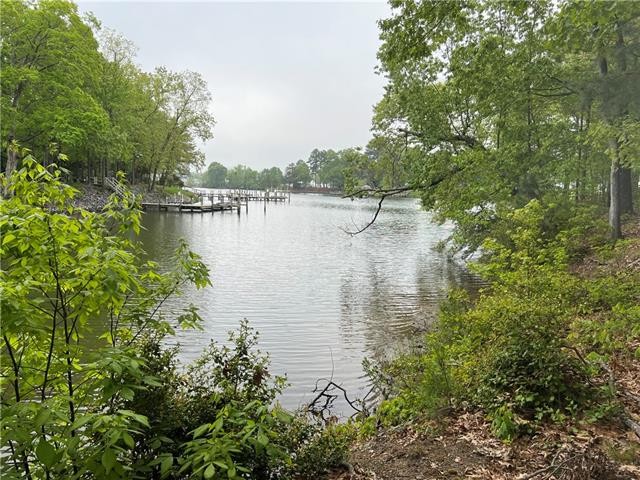WORK FROM HOME AT THE RIVER! INTERNET READY Private, .95 Ac. Lot - Beach Lot for sale in Kilmarnock, Virginia on Beachhouse.com