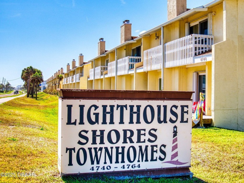 Beautifully redone three story unit with  a Ocean Peak and - Beach Condo for sale in Ponce Inlet, Florida on Beachhouse.com