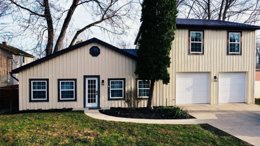 Excellent opportunity to own a great AIR B&B investment - Beach Home for sale in Coloma, Michigan on Beachhouse.com