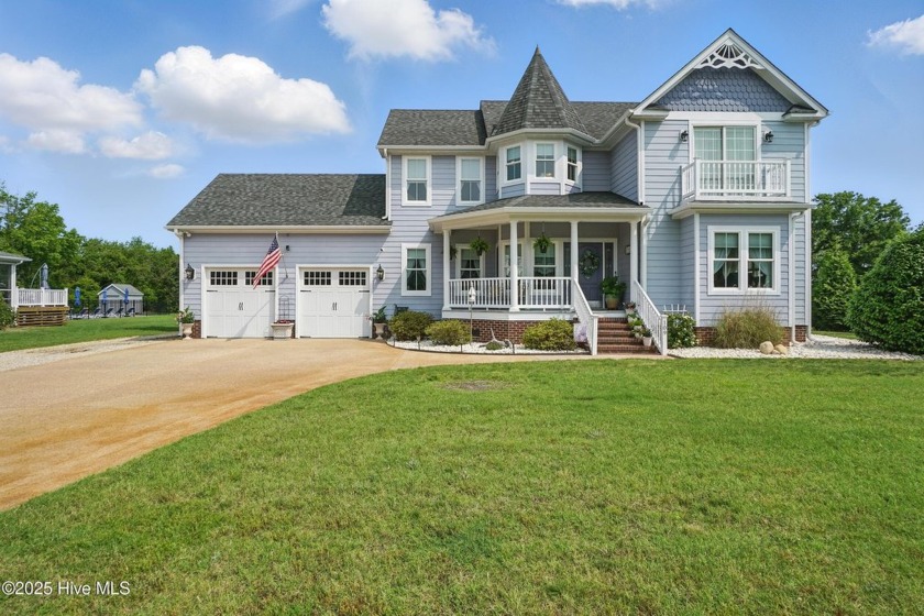 Waterview Gem with 2.5 Percent Assumable VA Loan!  This - Beach Home for sale in Aydlett, North Carolina on Beachhouse.com