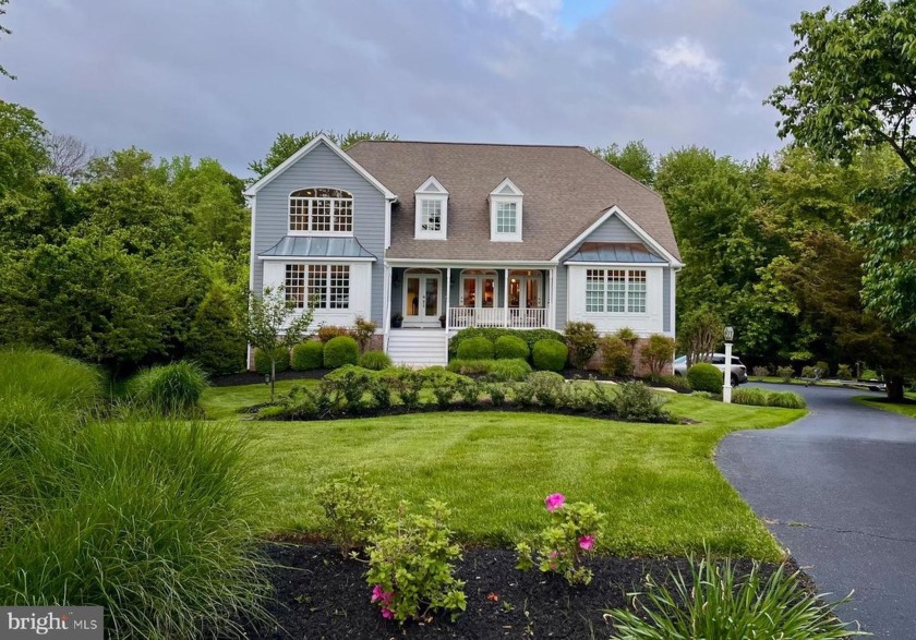 RARE OPPORTUNITY!  ABSOLUTELY STUNNING 4 BEDROOM, 4.5 BATH - Beach Home for sale in Annapolis, Maryland on Beachhouse.com