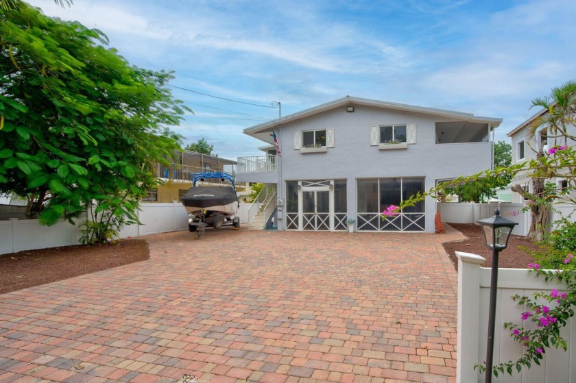 Limitless Comfort and beauty, this home comes practically turn - Beach Home for sale in Key Largo, Florida on Beachhouse.com