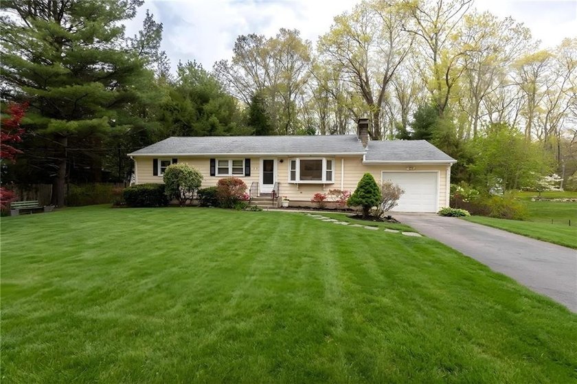 Discover this single-family ranch home, offering 1,144 sq ft of - Beach Home for sale in North Kingstown, Rhode Island on Beachhouse.com