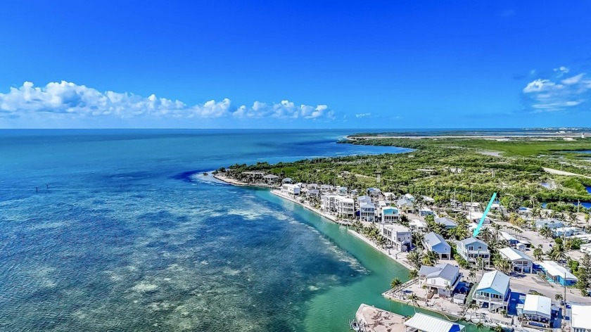 Welcome to 162 Sun Lane, a beautifully crafted 3 bedroom, 3 - Beach Home for sale in Geiger Key, Florida on Beachhouse.com