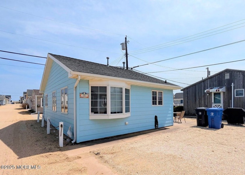 This ocean-block cottage has everything you need to enjoy a - Beach Home for sale in Lavallette, New Jersey on Beachhouse.com