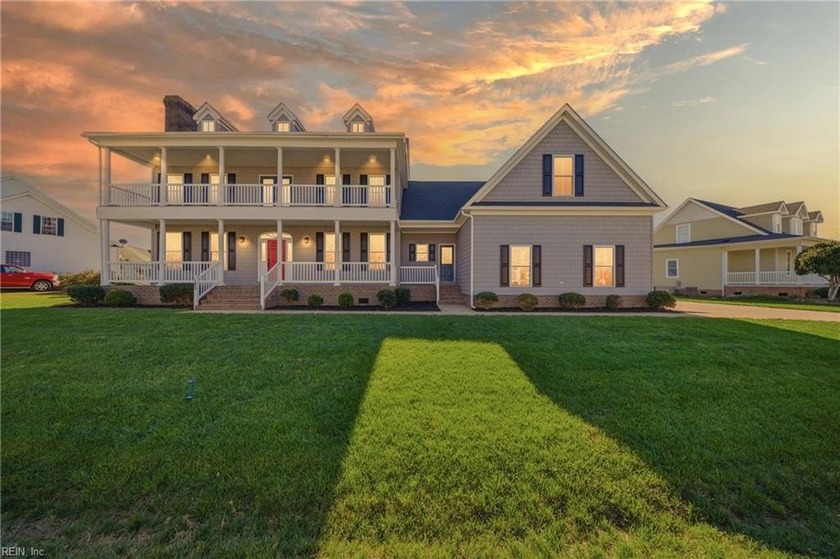 Stunning Waterfront Community Home in RiversEdge! This spacious - Beach Home for sale in Moyock, North Carolina on Beachhouse.com